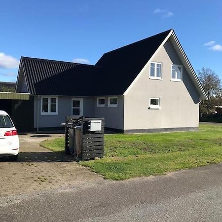 Ålbæk Hyggeligt Byhus Taet Ved Skov Og Togstation מראה חיצוני תמונה